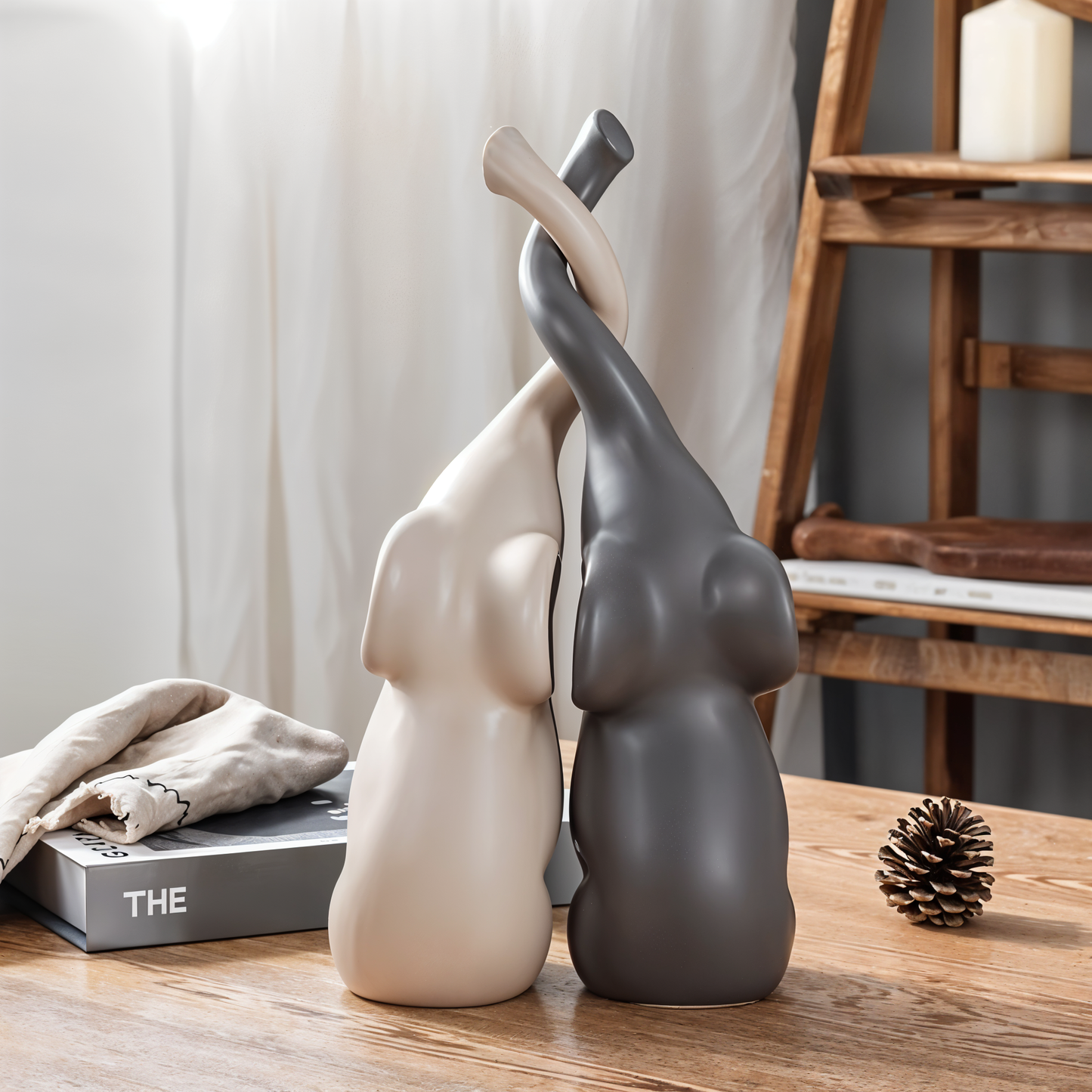 Ceramic cute elephants decoration (2 pcs)